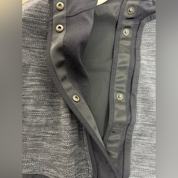LULULEMON "Cocoon Car Coat" Gray Button-Up Jacket XS - Picture 9 of 10